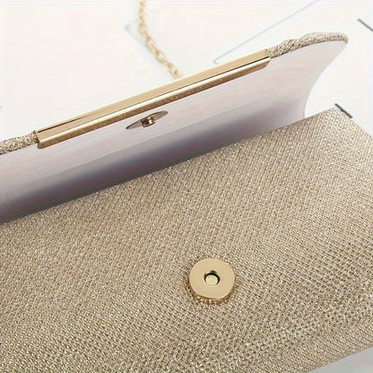 Elegant Evening Clutch With Fashionable Pleats